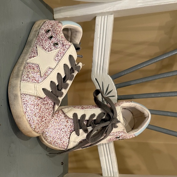 SweetHoney Sparkling Pink Star Sneakers - Picture 1 of 4